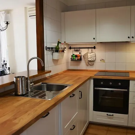 Apartment Con Jardin *