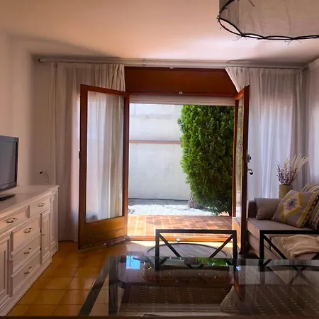 Apartament Con Jardin